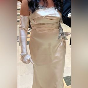 Full length gown size 6  mother of the bride gown
